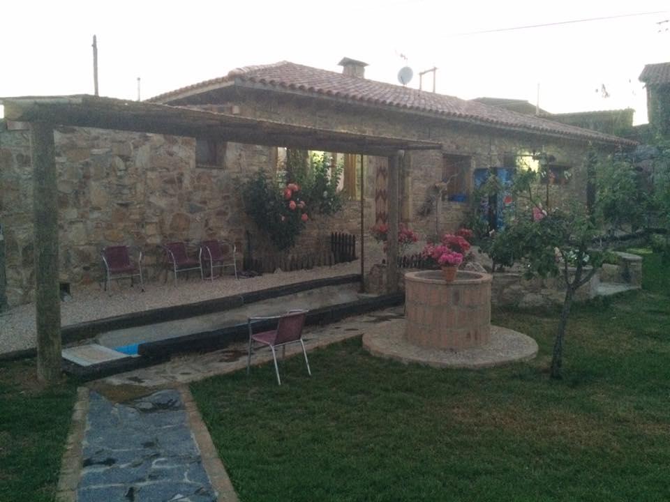 Valverde de la Virgen Albergue De Peregrinos La Casa Del Camino المظهر الخارجي الصورة